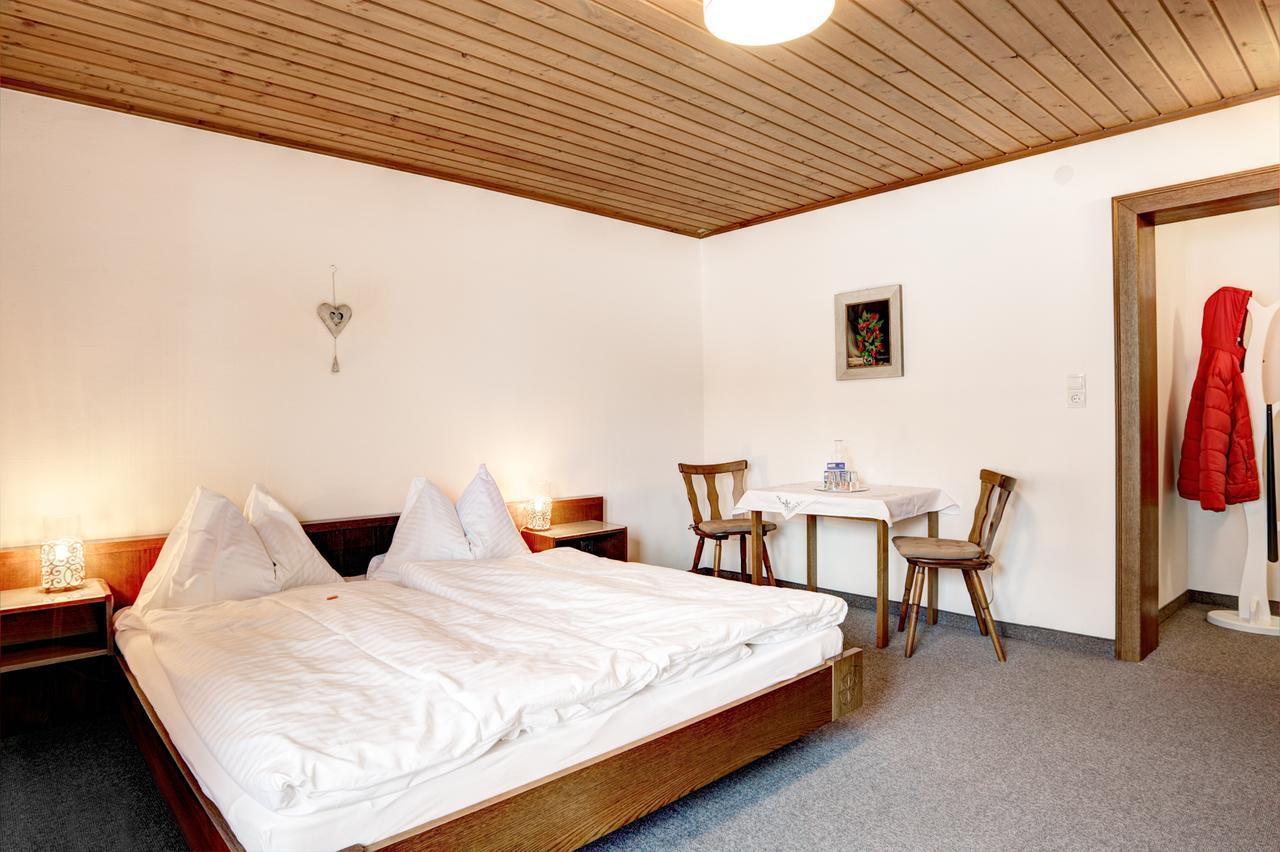 Pension Forsthof Maishofen Buitenkant foto